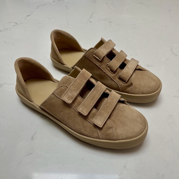 Freda Salvador Libby D’Orsay Sneaker in Stucco Suede, size 7 - Picture 1 of 13